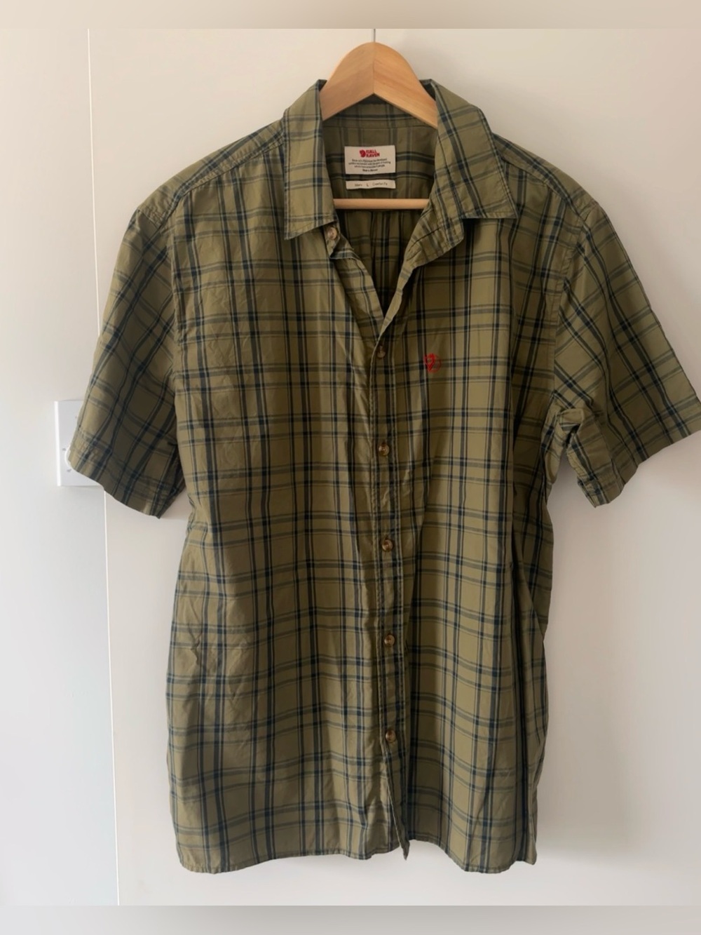 Fjallraven Men’s Olive and Navy Plaid Short-Sleeve Button-Down Shirt